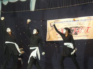 samfest-KALOLTSAV-2013b-1.jpg